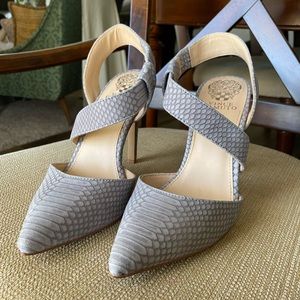 Vince Camuto 4” leather heels
